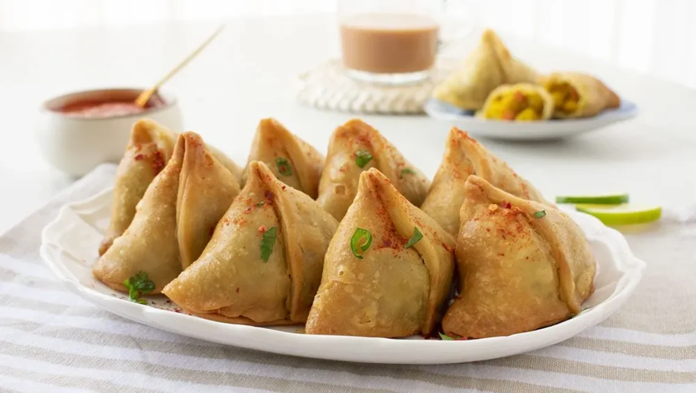 Elevate your snack game with DeliFry!