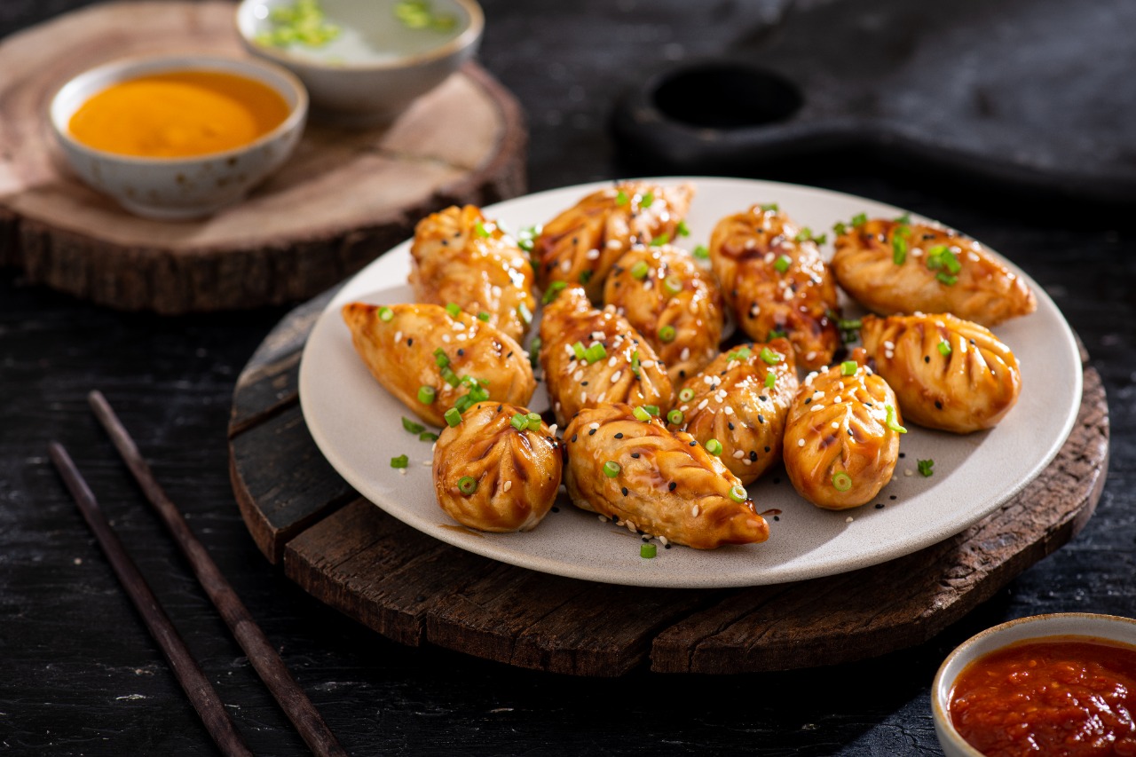 Elevate your snack game with DeliFry!